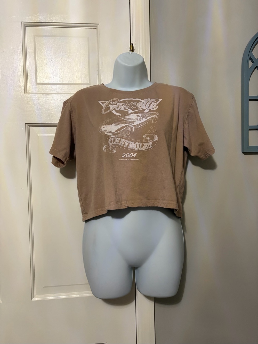 Corvette Chevrolet 2004 Graphic Crop Tee - Brown